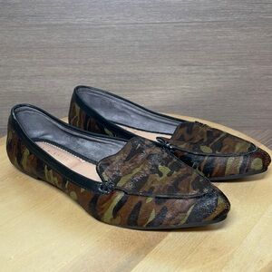 Kelly & Katie Women's Black/green camo leather Ballet Flats size 7.5